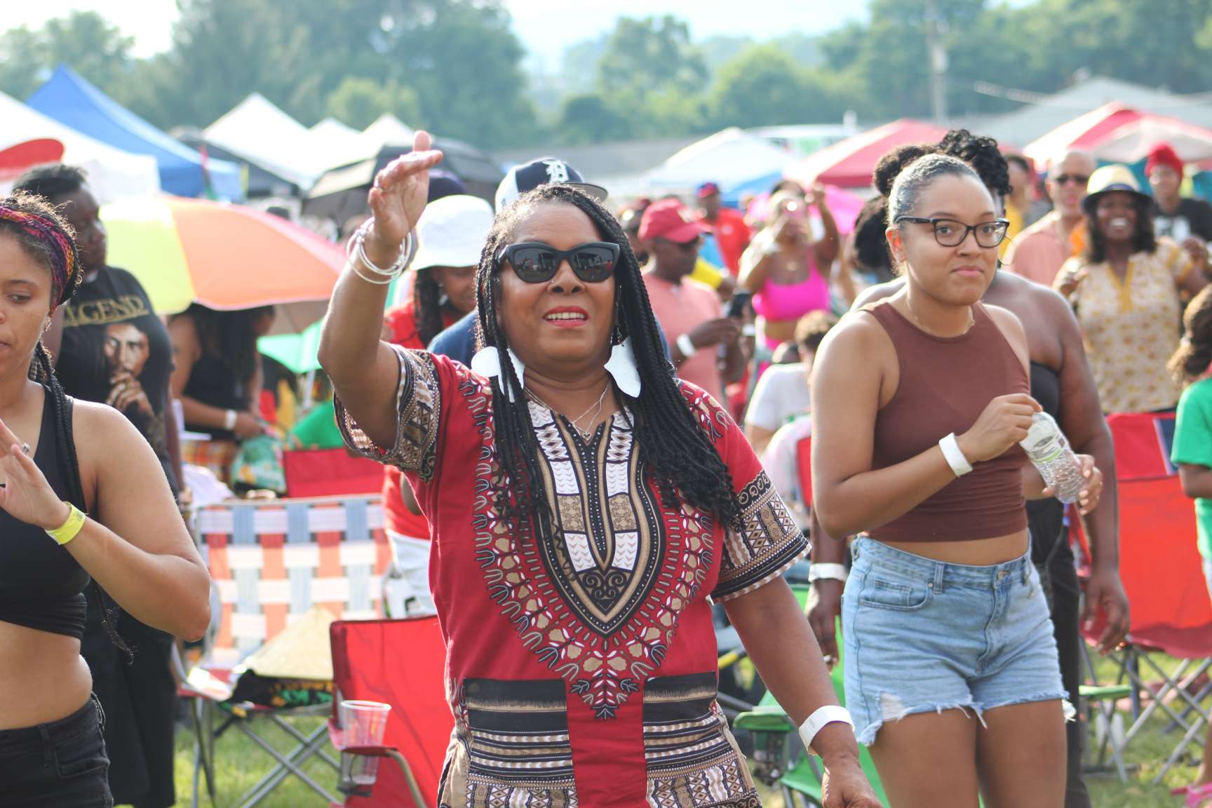 Image gallery marquee