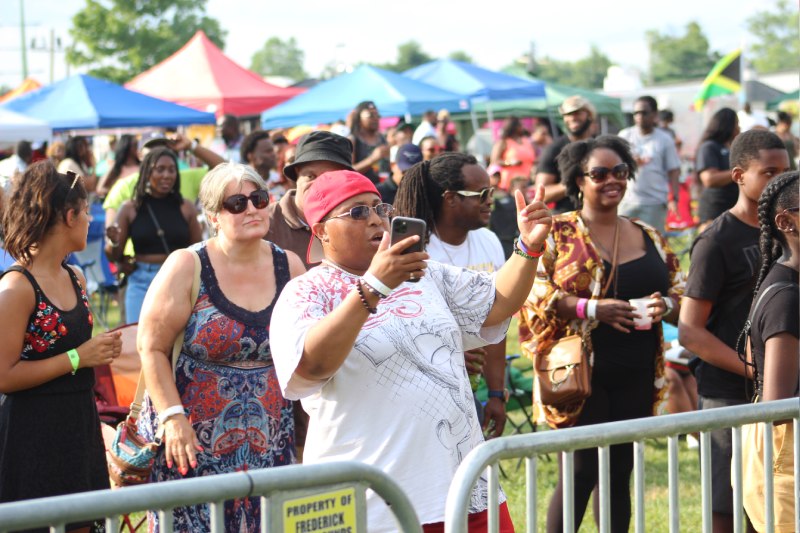 Image gallery marquee